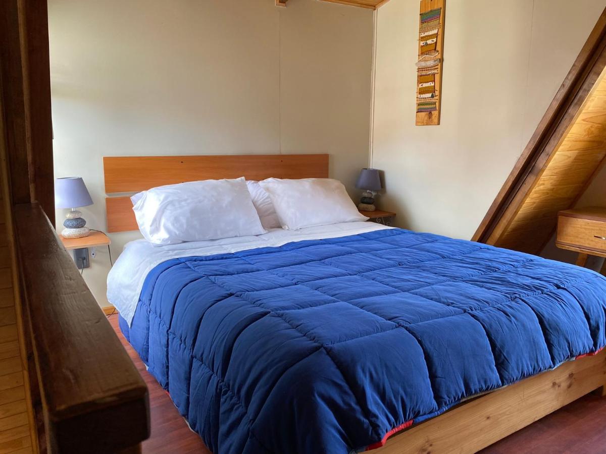 פורטו נטאלס Hostal Los Pioneros מראה חיצוני תמונה